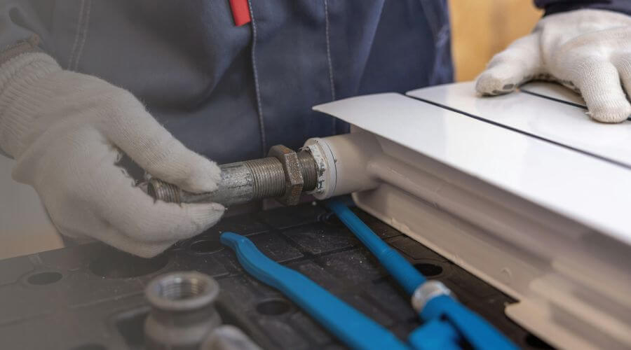 Professional water heater repair services in Kennedale, TX